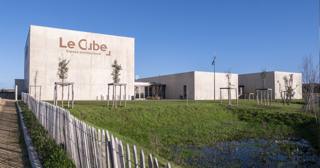 Inauguration de la salle Le Cube