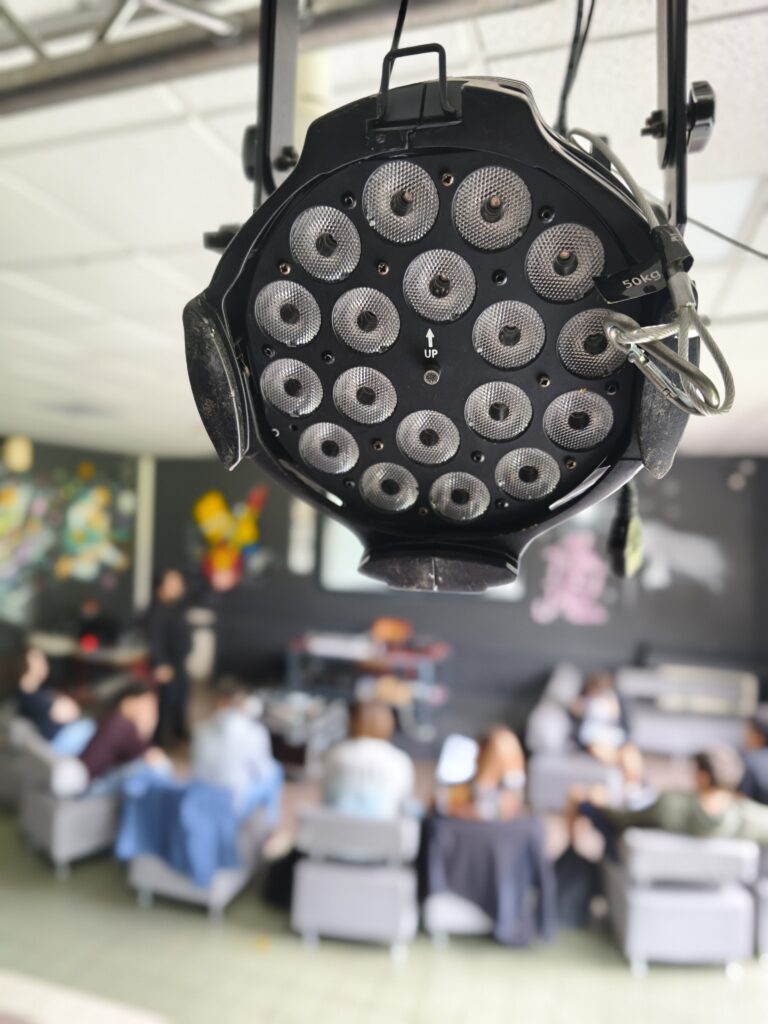 INITIATION PRO À LA TECHNIQUE LUMIÈRE – LYCÉE BERNARD PALISSY